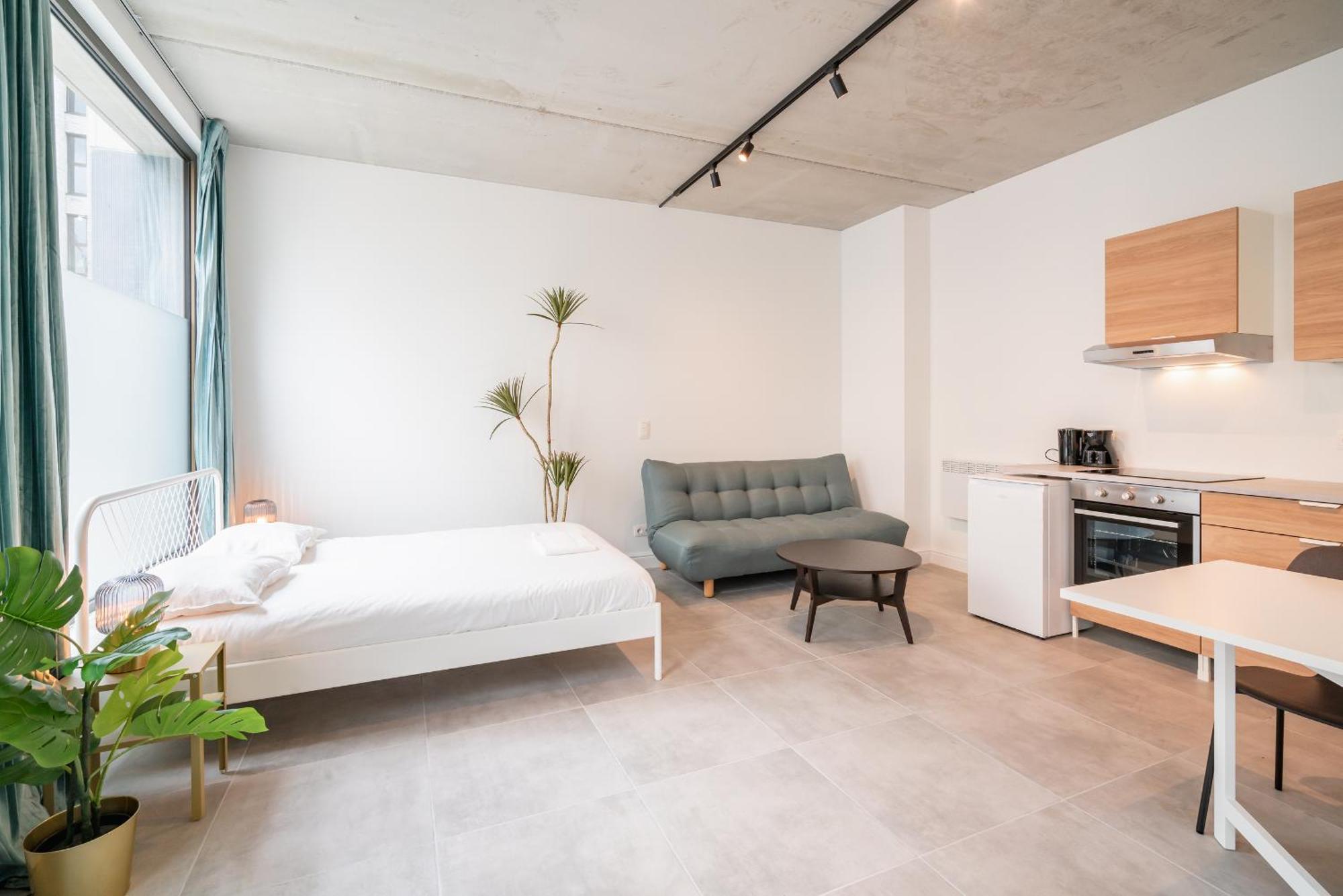 Opera Square Apartments In Antwerp Centre מראה חיצוני תמונה