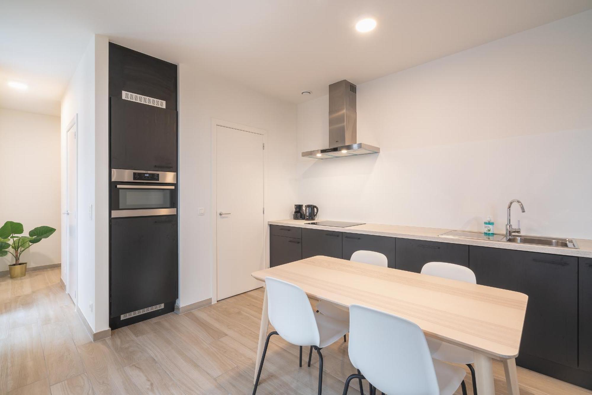 Opera Square Apartments In Antwerp Centre מראה חיצוני תמונה