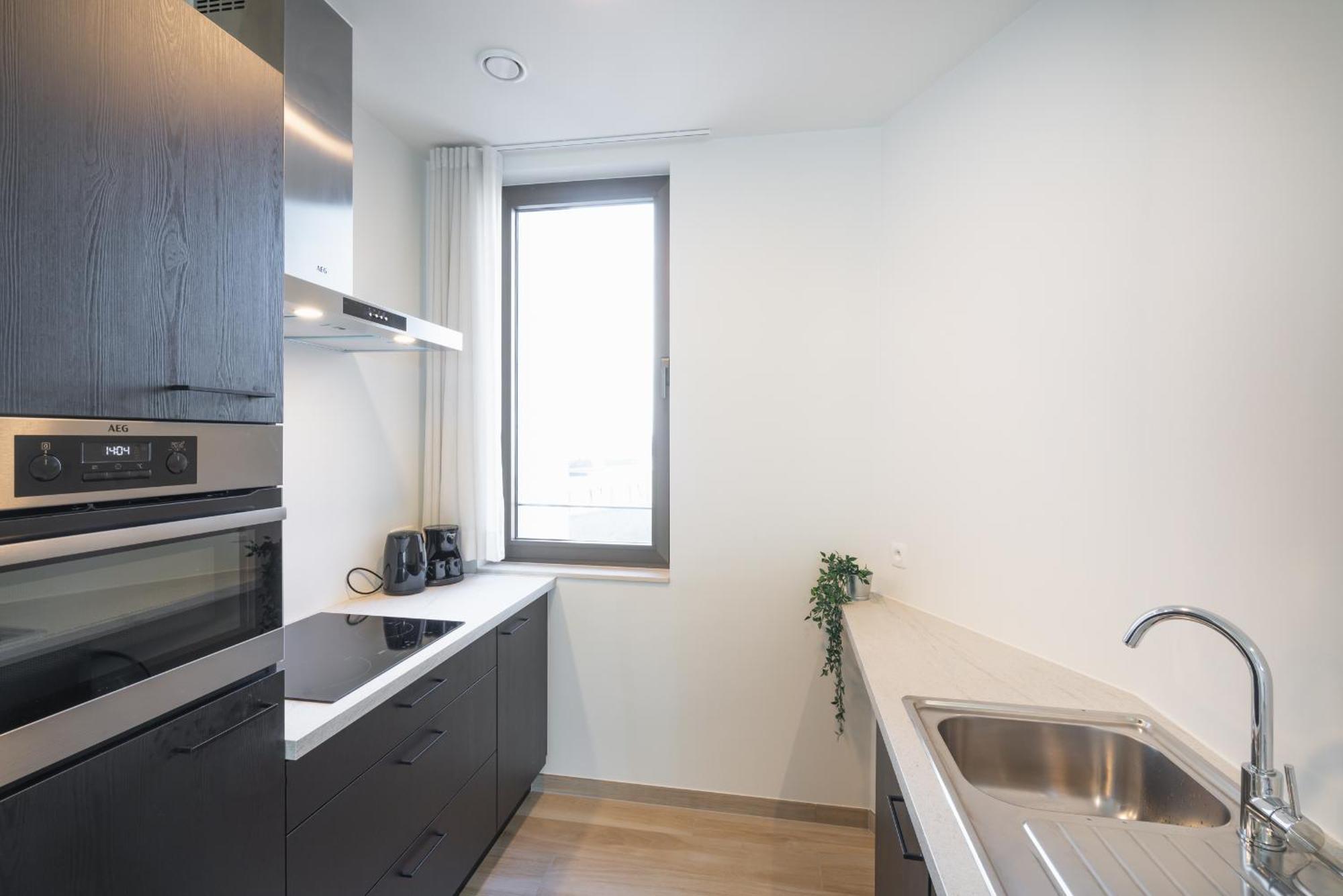 Opera Square Apartments In Antwerp Centre מראה חיצוני תמונה
